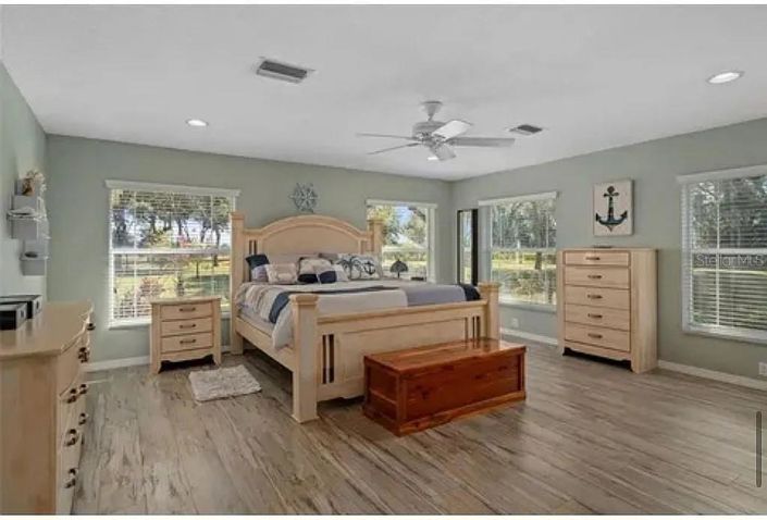 Image No.31-3 Bed House for sale