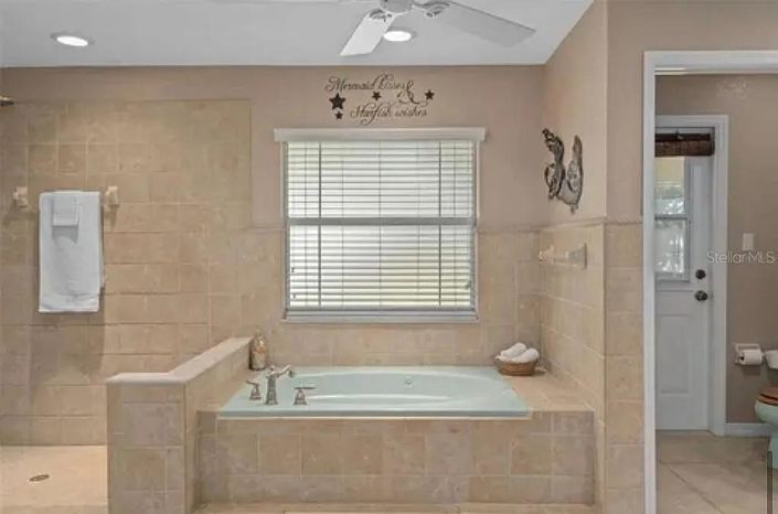 Image No.35-3 Bed Property for sale