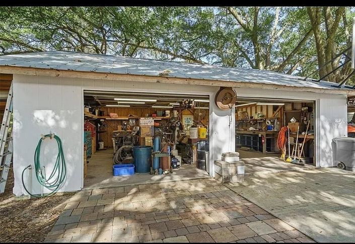 Image No.8-3 Bed Property for sale