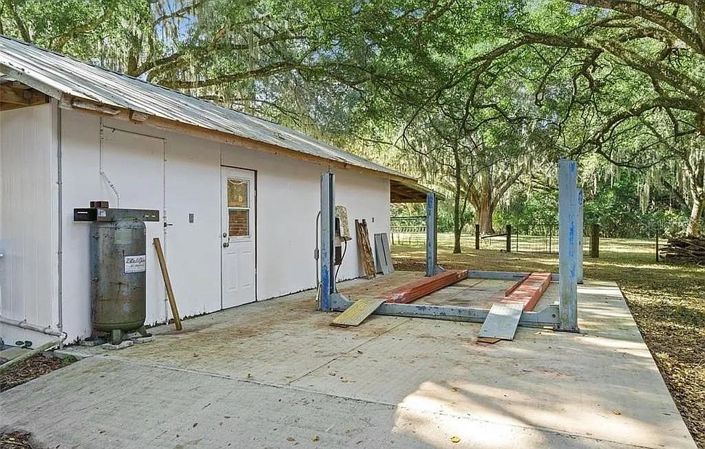 Image No.9-3 Bed House for sale