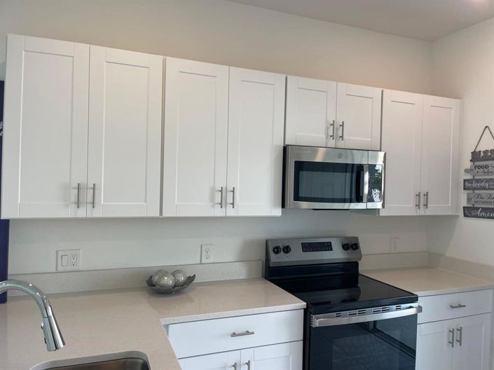 Image No.10-2 Bed Townhouse for sale