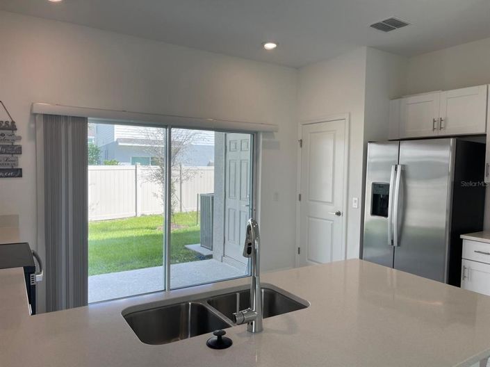 Image No.7-2 Bed Townhouse for sale