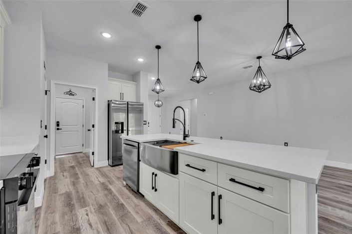 Image No.14-4 Bed Property for sale