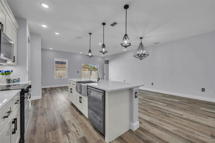 Image No.16-Propriété de 4 chambres à vendre à États-Unis