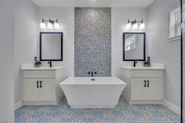 Image No.31-Propriété de 4 chambres à vendre à États-Unis