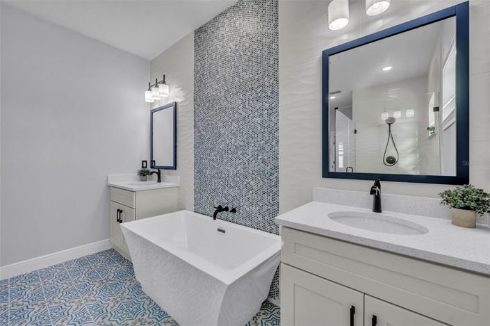 Image No.32-Propriété de 4 chambres à vendre à États-Unis