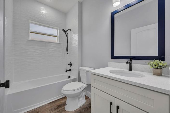 Image No.36-Propriété de 4 chambres à vendre à États-Unis