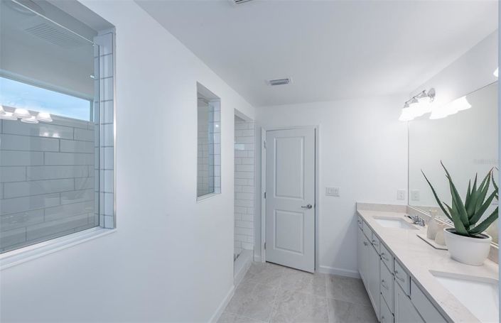 Image No.17-Propriété de 5 chambres à vendre à Davenport