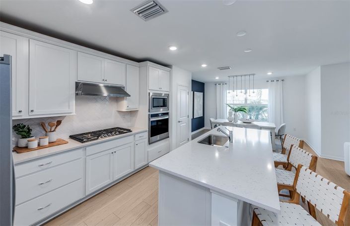 Image No.7-Propriété de 5 chambres à vendre à Davenport