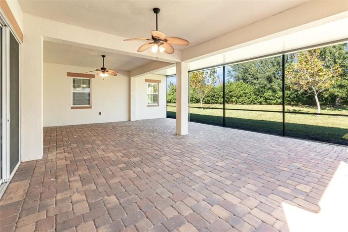 Image No.33-Propriété de 3 chambres à vendre à États-Unis