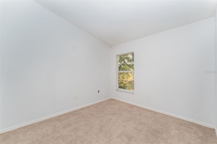 Image No.20-3 Bed House for sale