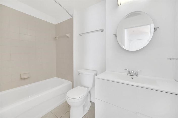 Image No.17-3 Bed Townhouse for sale