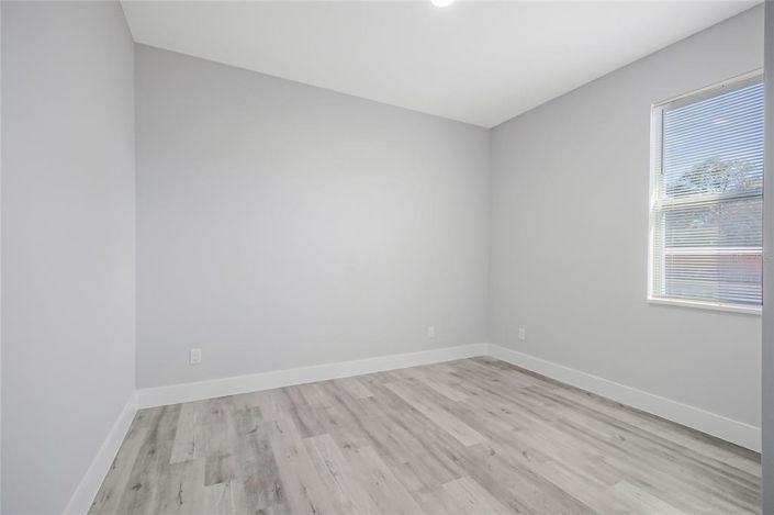 Image No.14-Propriété de 3 chambres à vendre à États-Unis