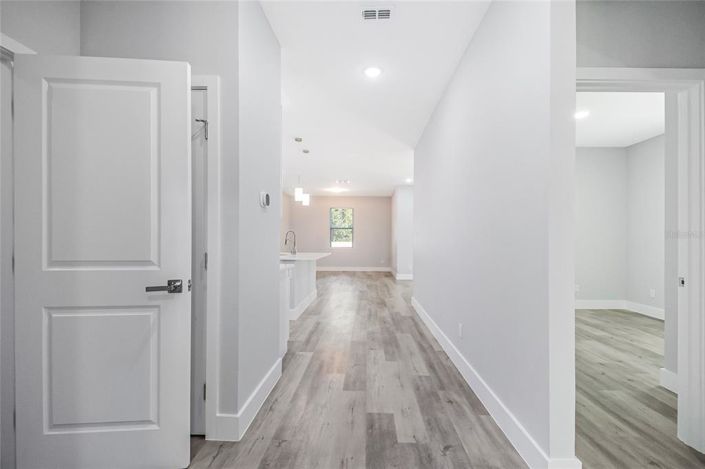 Image No.18-Propriété de 3 chambres à vendre à États-Unis