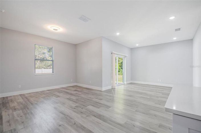 Image No.26-Propriété de 3 chambres à vendre à États-Unis