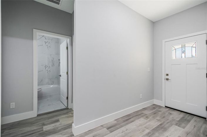 Image No.8-Propriété de 3 chambres à vendre à États-Unis