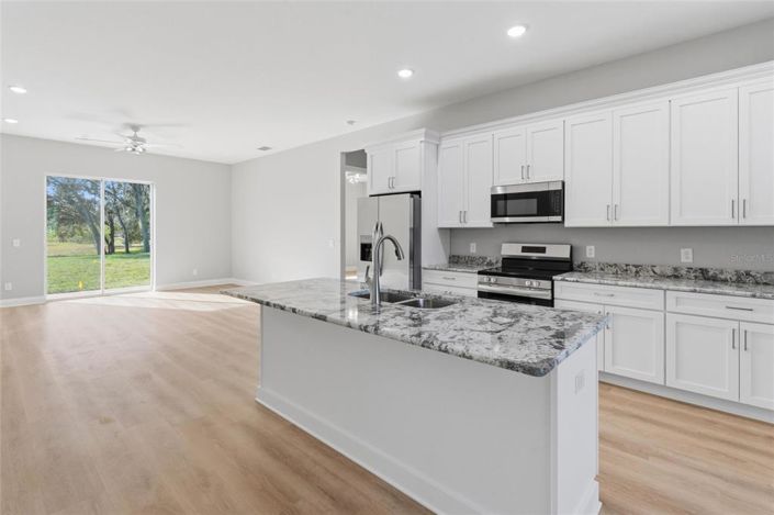 Image No.9-4 Bed Property for sale