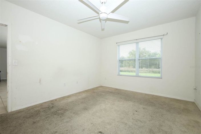 Image No.11-Propriété de 4 chambres à vendre à États-Unis