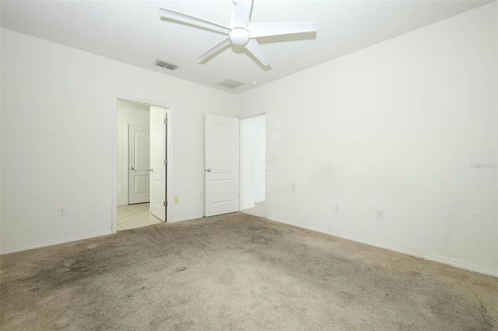 Image No.14-Propriété de 4 chambres à vendre à États-Unis