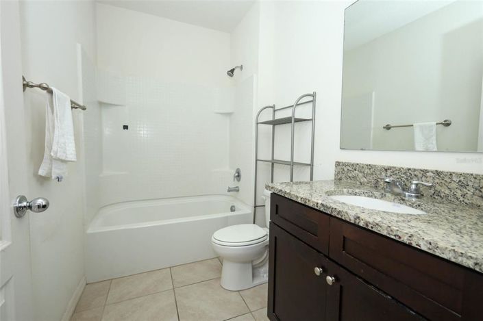 Image No.20-Propriété de 4 chambres à vendre à États-Unis