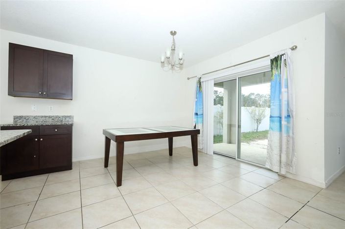 Image No.7-Propriété de 4 chambres à vendre à États-Unis