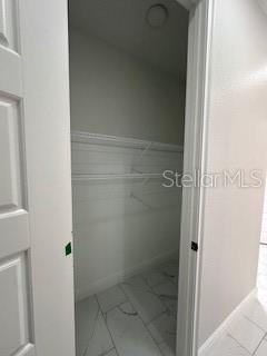 Image No.14-Propriété de 4 chambres à vendre à États-Unis