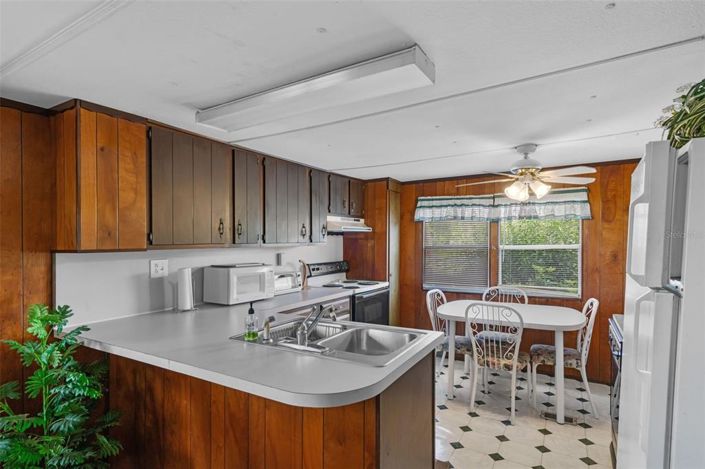 Image No.37-6 Bed House for sale