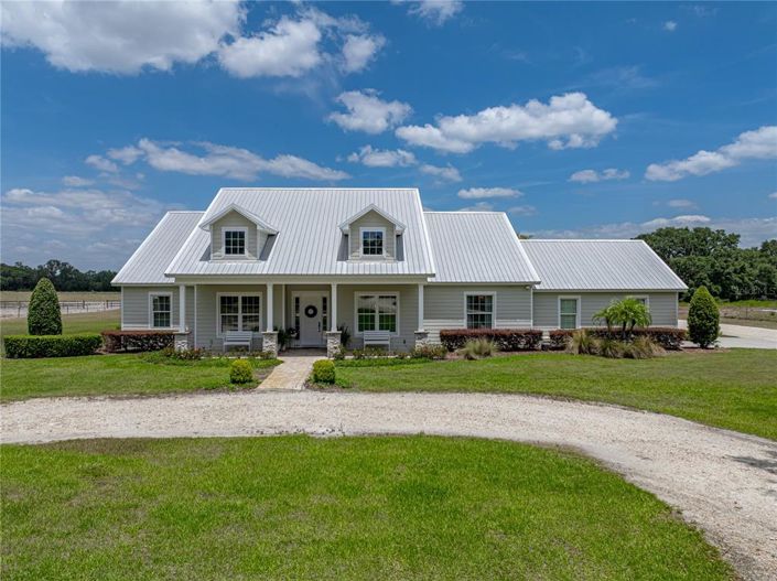 Image No.13-3 Bed Property for sale