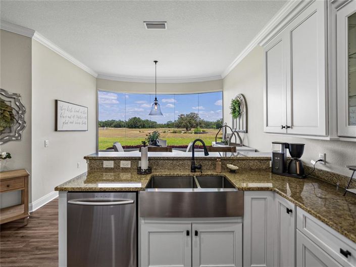 Image No.30-3 Bed Property for sale