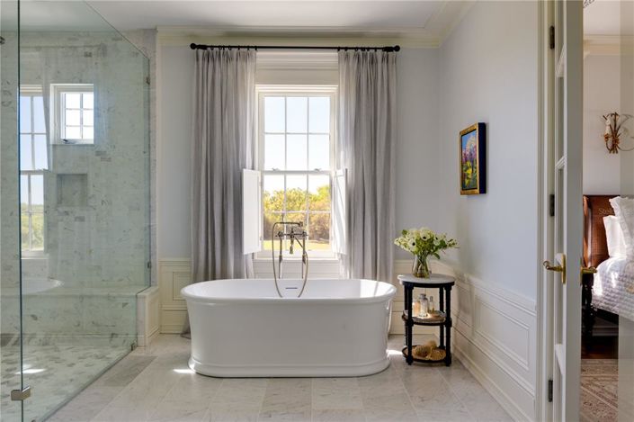 Image No.13-5 Bed Property for sale