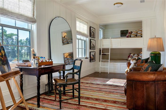 Image No.18-5 Bed Property for sale