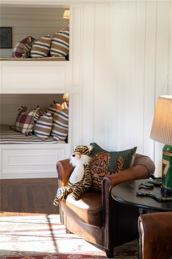 Image No.19-5 Bed House for sale