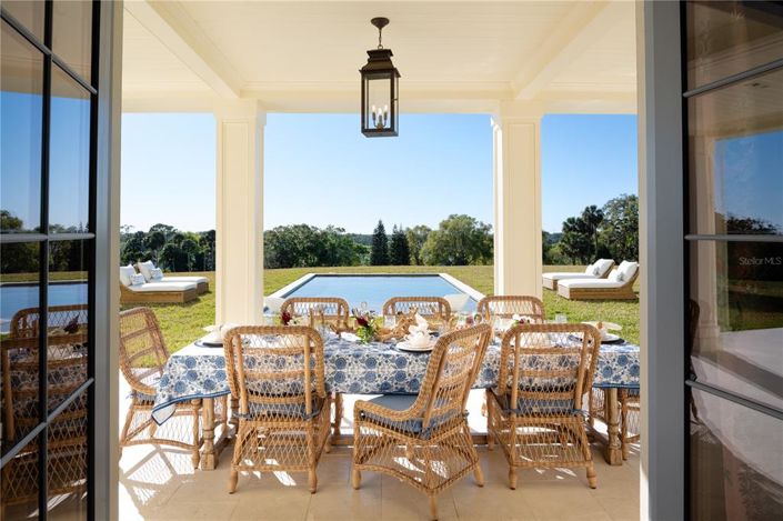 Image No.21-5 Bed Property for sale