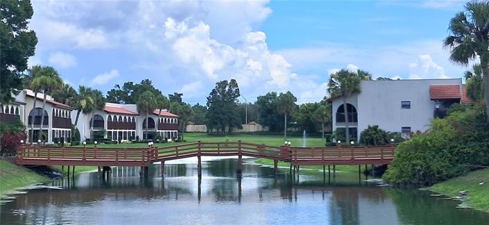 Image No.2-Appartement de 2 chambres à vendre à Saint John