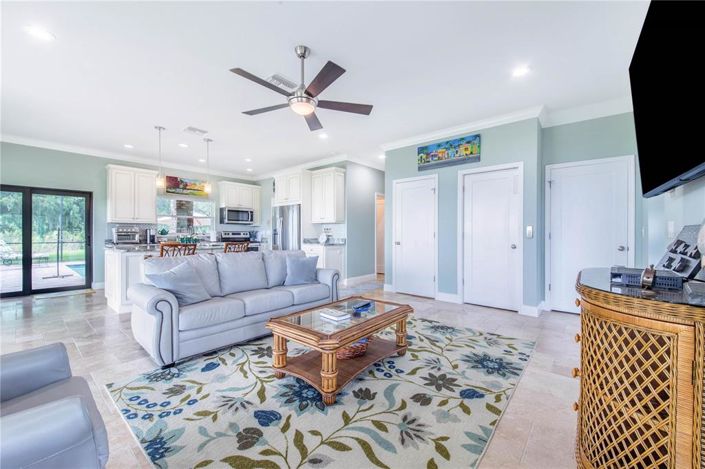 Image No.10-Propriété de 3 chambres à vendre à États-Unis