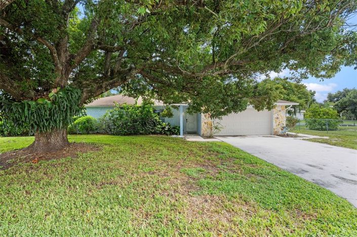 Image No.2-Propriété de 4 chambres à vendre à États-Unis