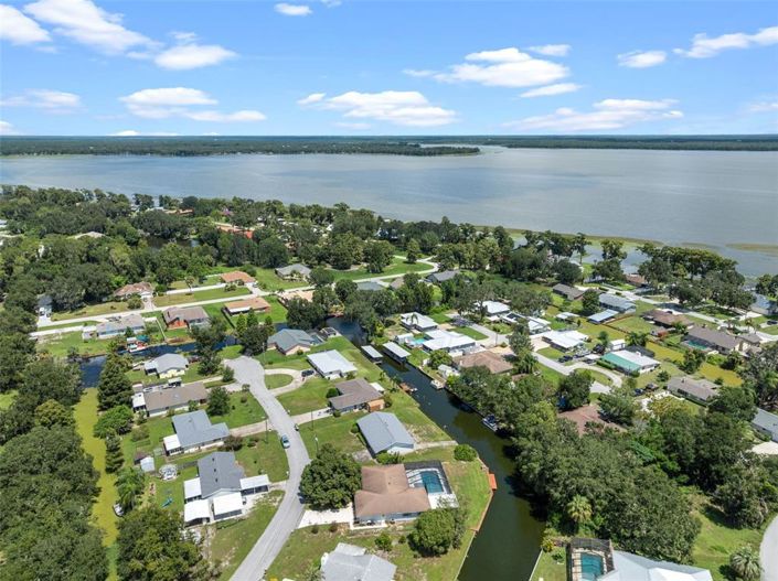 Image No.33-Propriété de 4 chambres à vendre à États-Unis