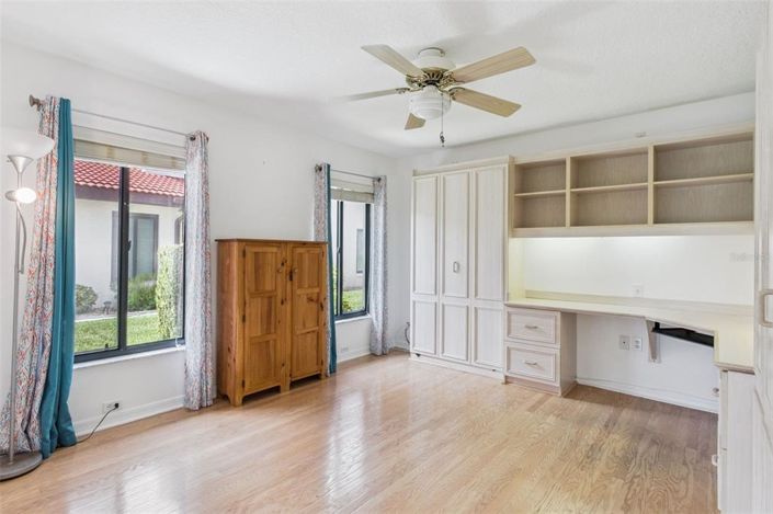 Image No.32-3 Bed House for sale