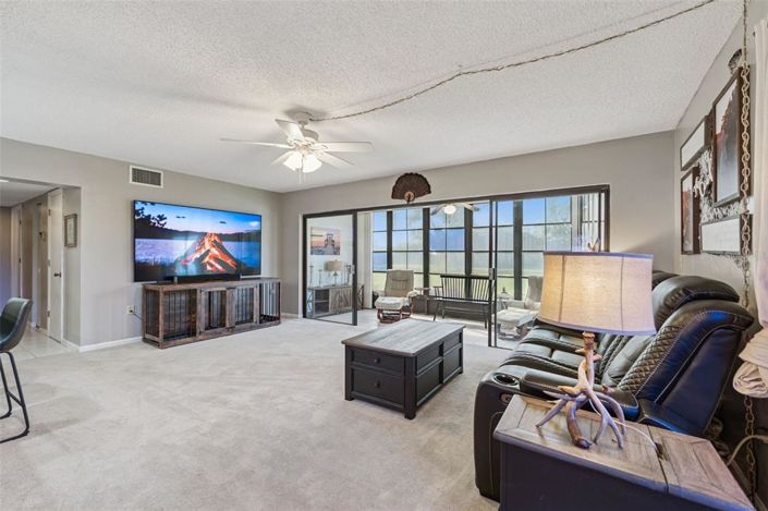 Image No.4-Propriété de 2 chambres à vendre à États-Unis