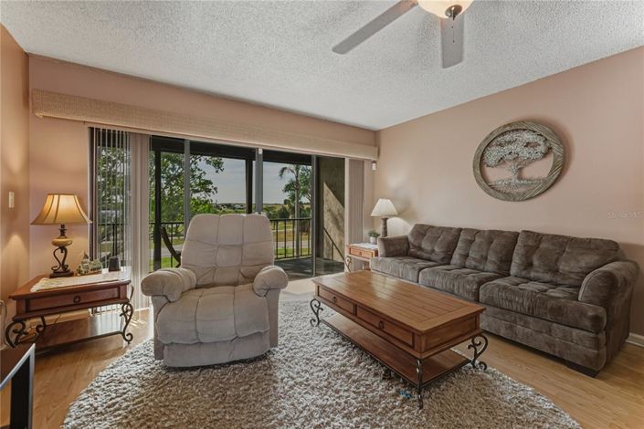 Image No.11-Propriété de 2 chambres à vendre à États-Unis