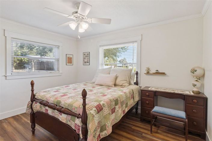 Image No.21-3 Bed Property for sale