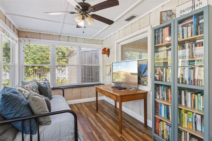 Image No.31-3 Bed House for sale