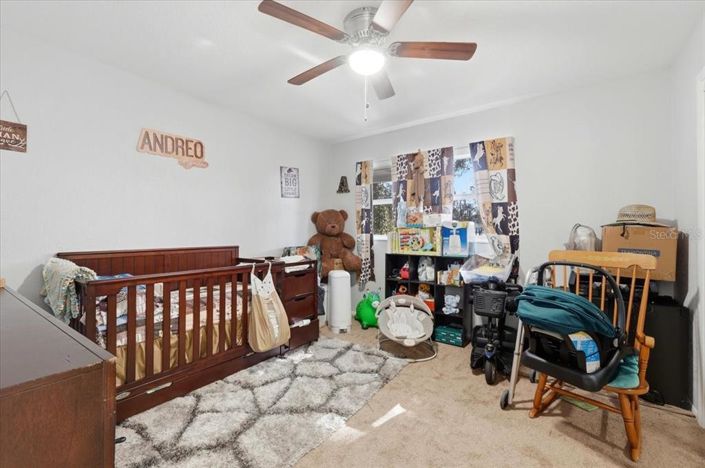 Image No.15-Propriété de 4 chambres à vendre à États-Unis