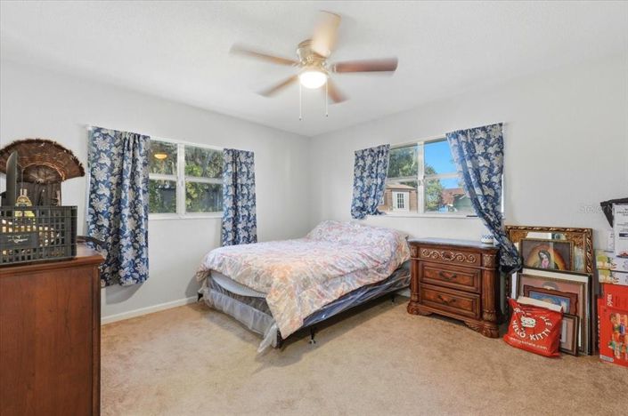 Image No.17-Propriété de 4 chambres à vendre à États-Unis