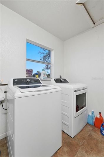 Image No.19-Propriété de 4 chambres à vendre à États-Unis