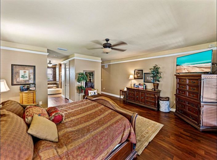 Image No.29-4 Bed House for sale