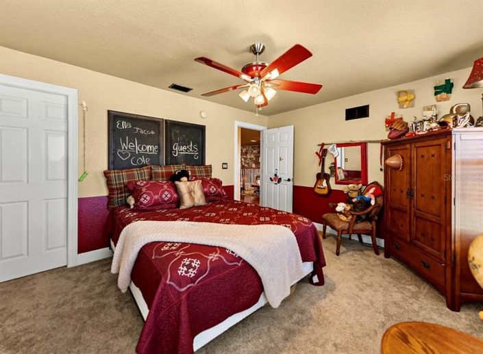 Image No.41-Propriété de 4 chambres à vendre à États-Unis