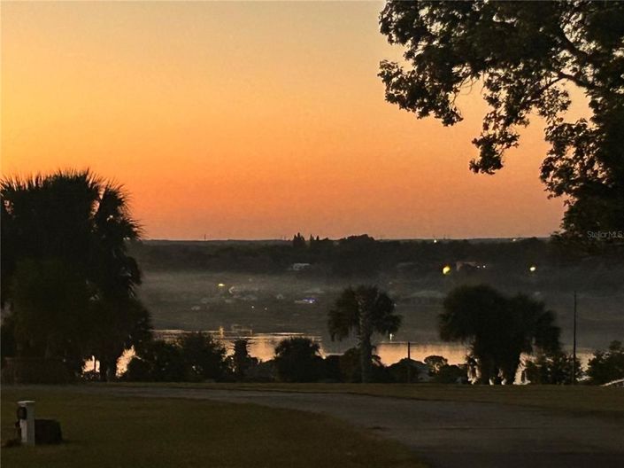 Image No.6-Propriété de 4 chambres à vendre à États-Unis