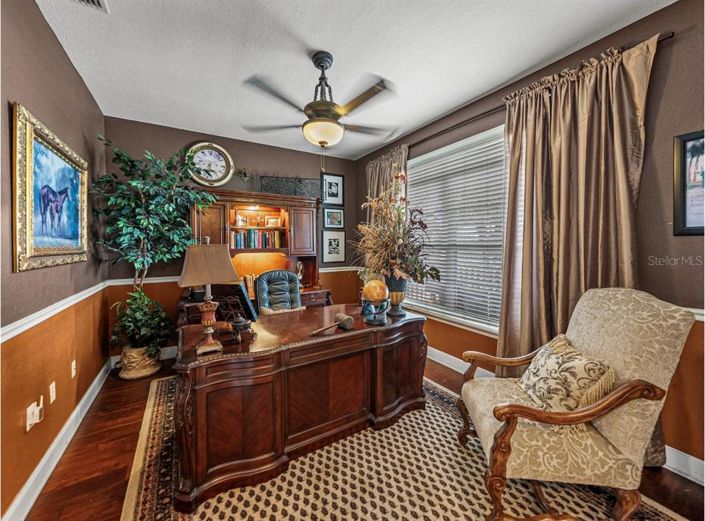 Image No.8-Propriété de 4 chambres à vendre à États-Unis