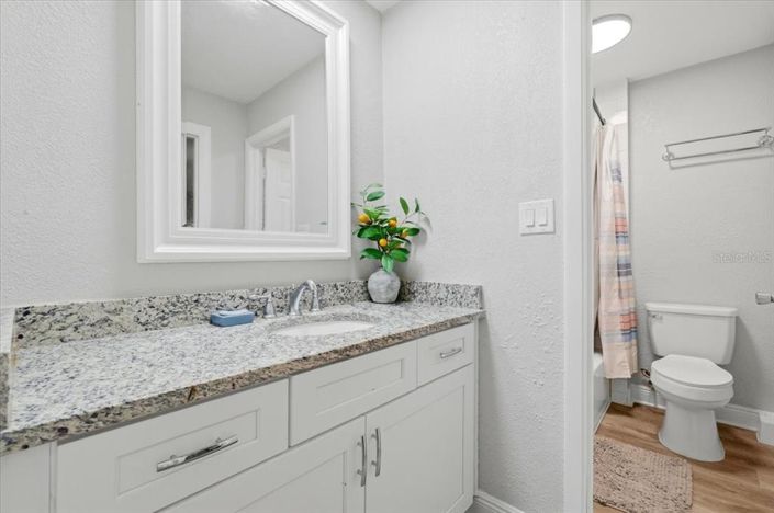 Image No.40-Propriété de 3 chambres à vendre à États-Unis